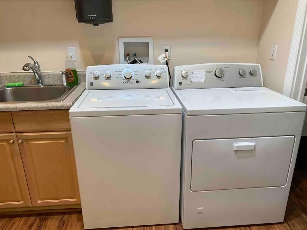 Spacious & Pet Friendly Oceanside Home Esterno foto